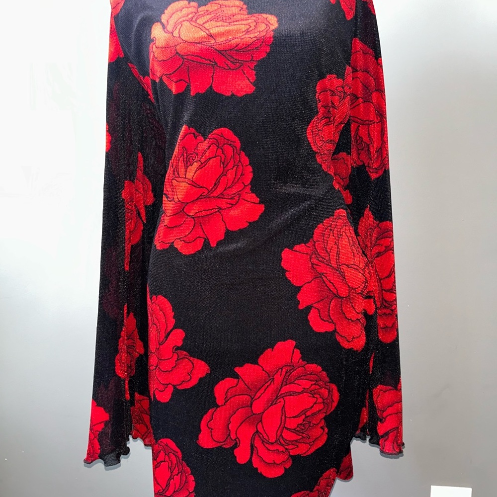 Elegant Red Floral Dress